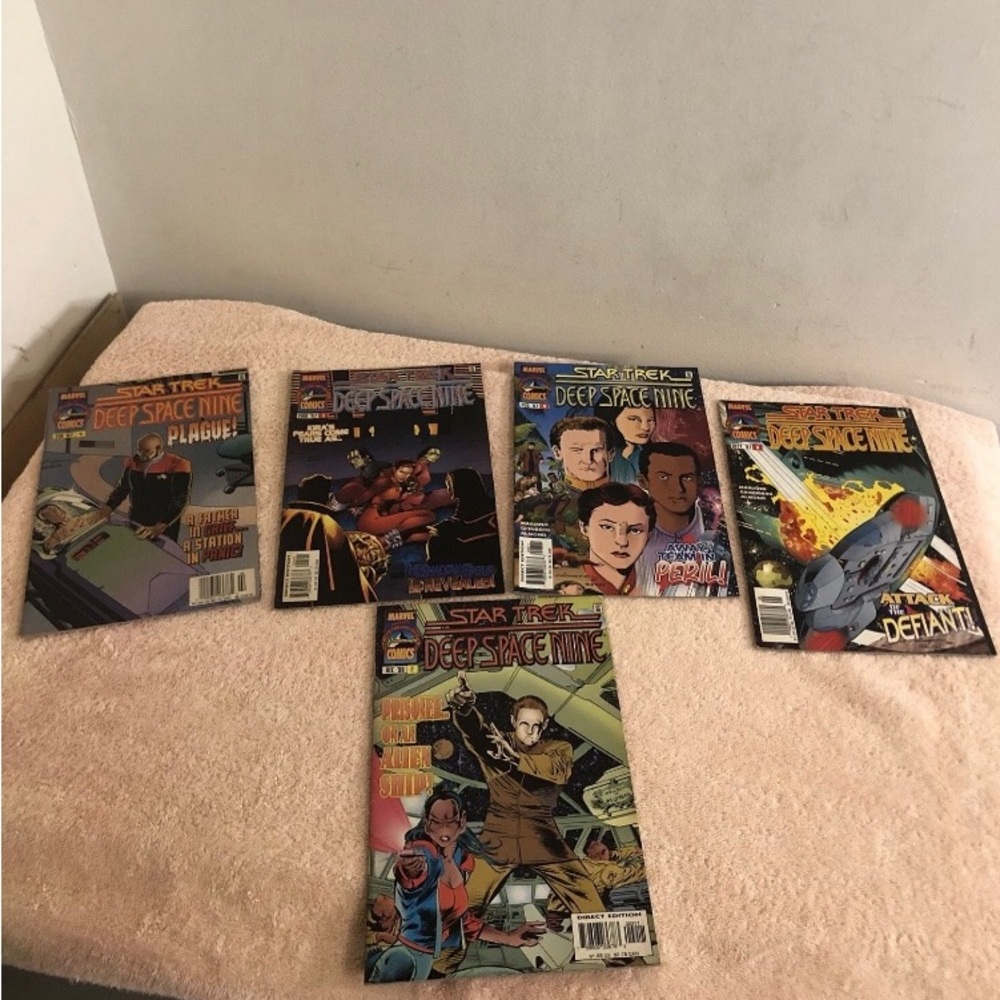 1990’s Lot of 5 Star Trek Deep Space Nine Comic Books
